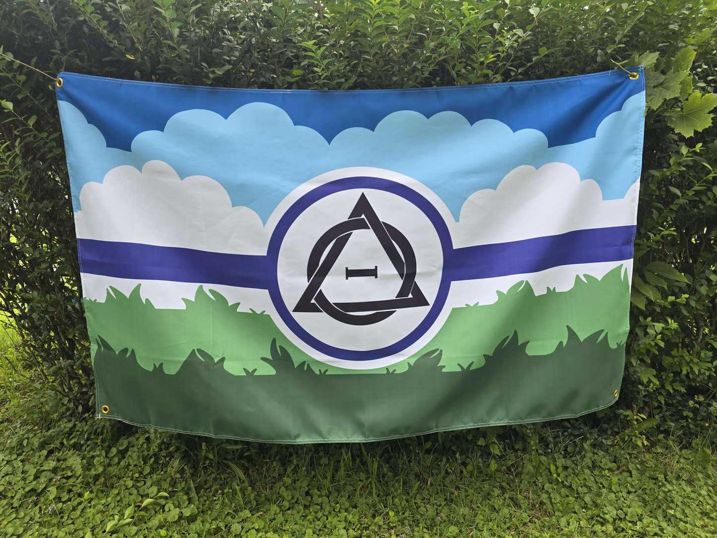 Therian Flag (PRE ORDER)